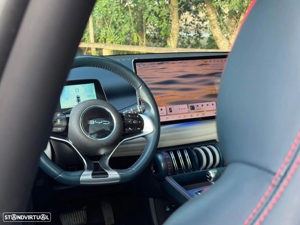 BYD Atto 3 60.48 kWh Design - 24