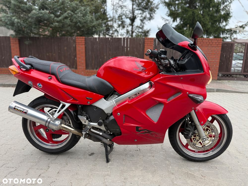 Honda VFR - 6