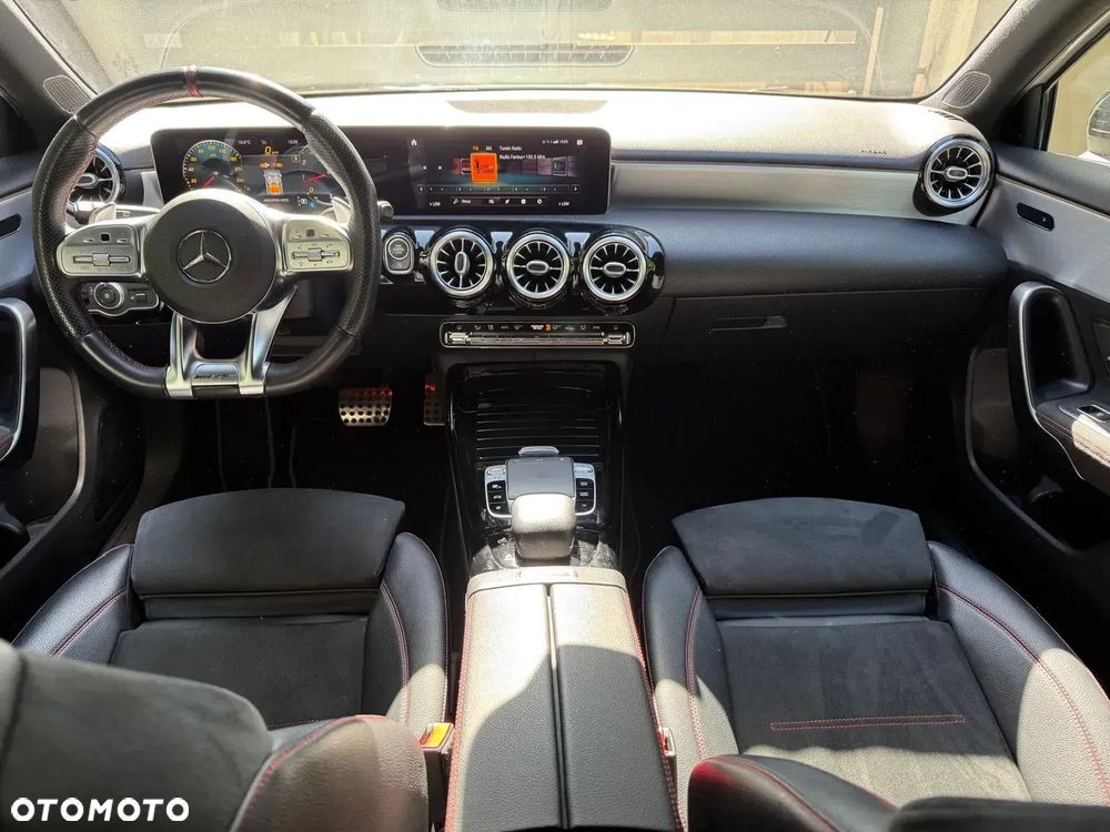 Mercedes-Benz Klasa A 35 AMG 4-Matic 7G-DCT - 7