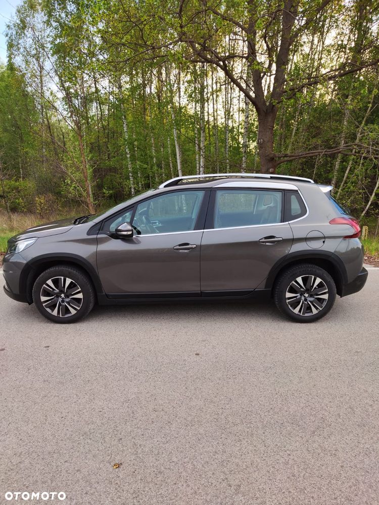 Peugeot 2008 1.6 BlueHDi Style - 3