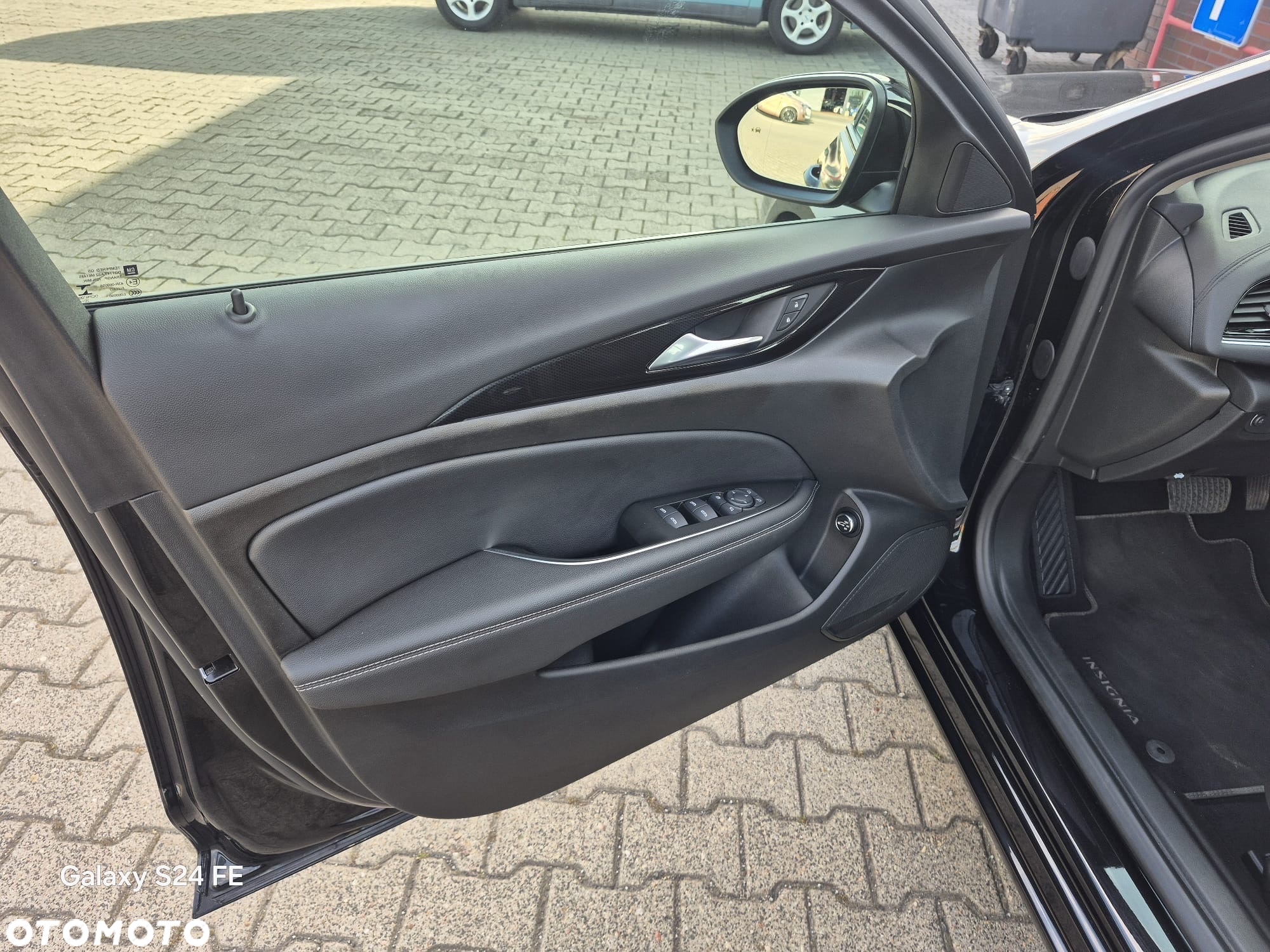 Opel Insignia - 36