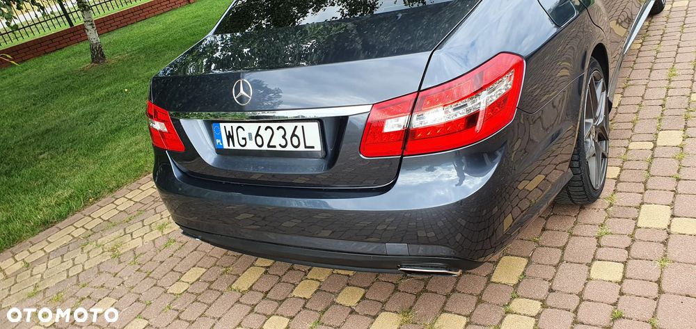 Mercedes-Benz Klasa E - 11