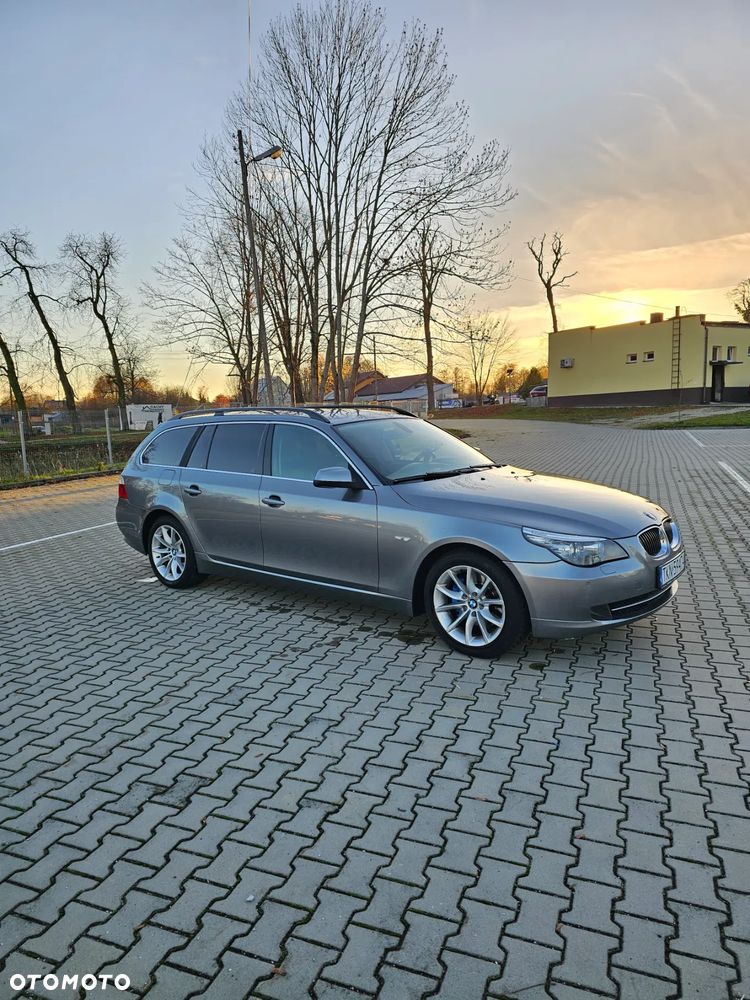 BMW Seria 5 520d Touring Edition Lifestyle - 4