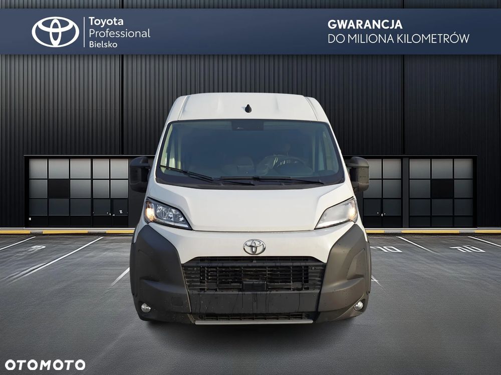 Toyota Proace Max brygadowy 6-osobowy - 4