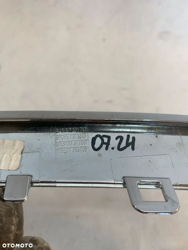 BMW 1 I F20 F21 16r FL Chrom Atrapa nerka grill lewa lift 2016 - 3