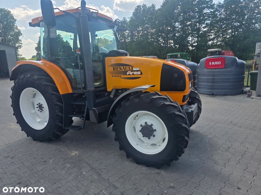 Renault Ares 616 - 2