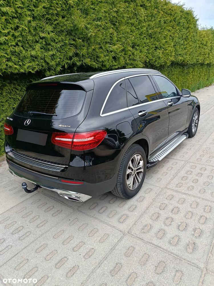Mercedes-Benz GLC 220 d 4-Matic - 3