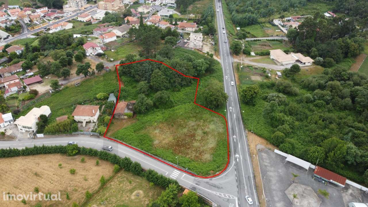 Terreno Excecional com Potencial para 13 Moradias de Luxo - Grande imagem: 4/34