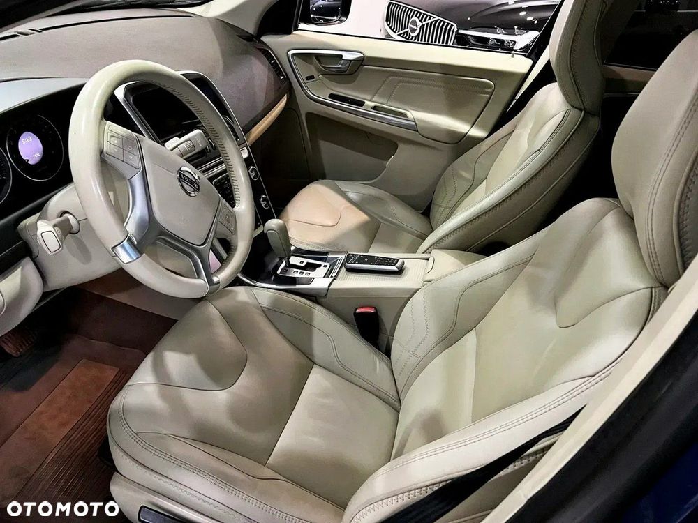 Volvo XC 60 T6 AWD Summum - 2