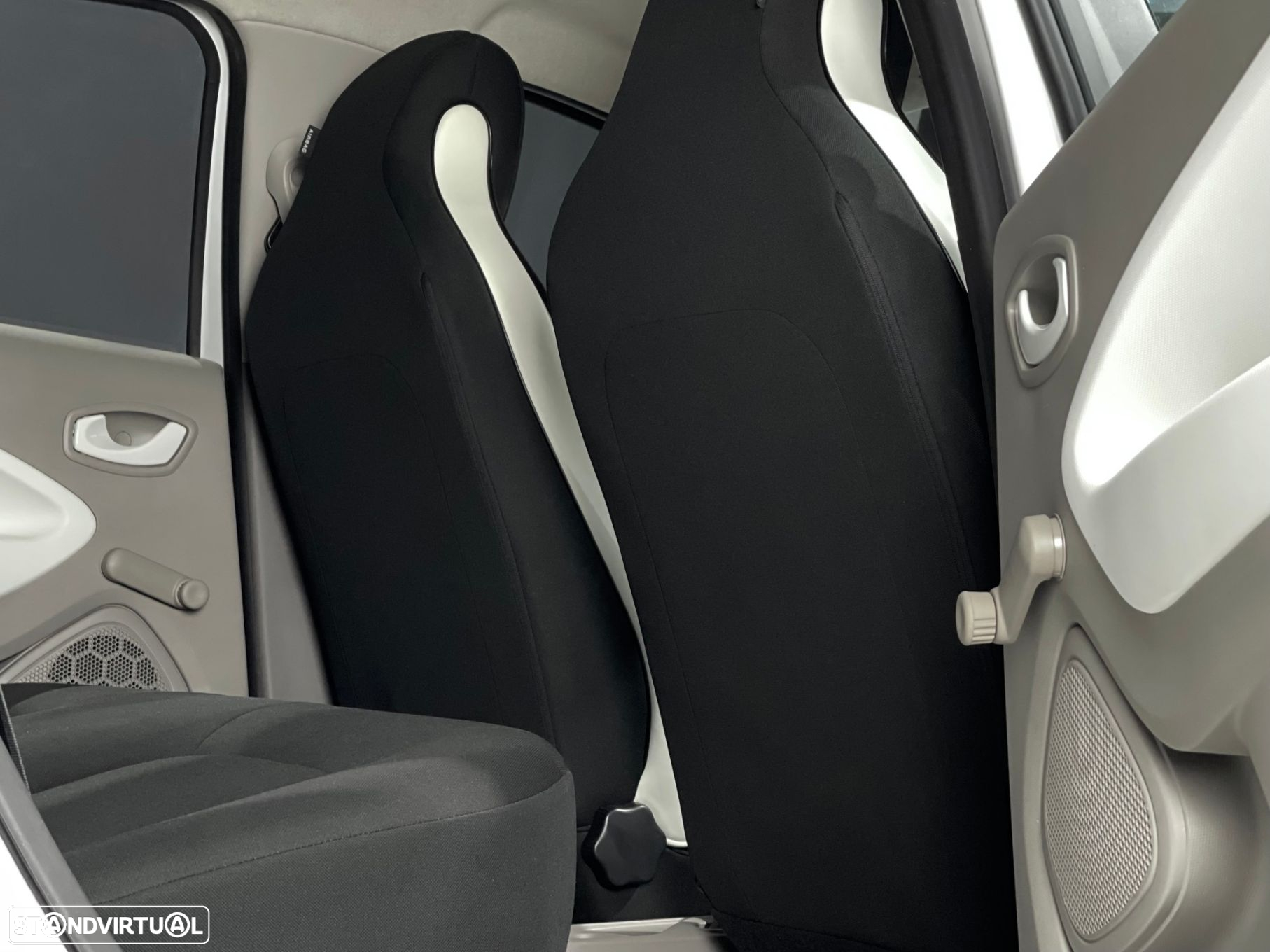 Renault Zoe (c/ Bateria) Life - 10