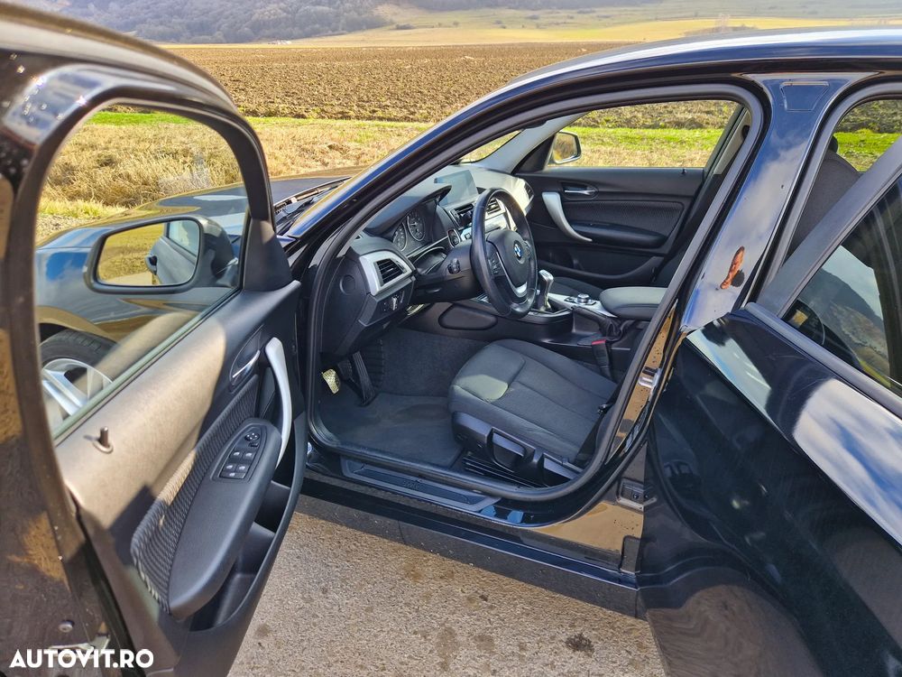 BMW Seria 1 120i Standard - 6