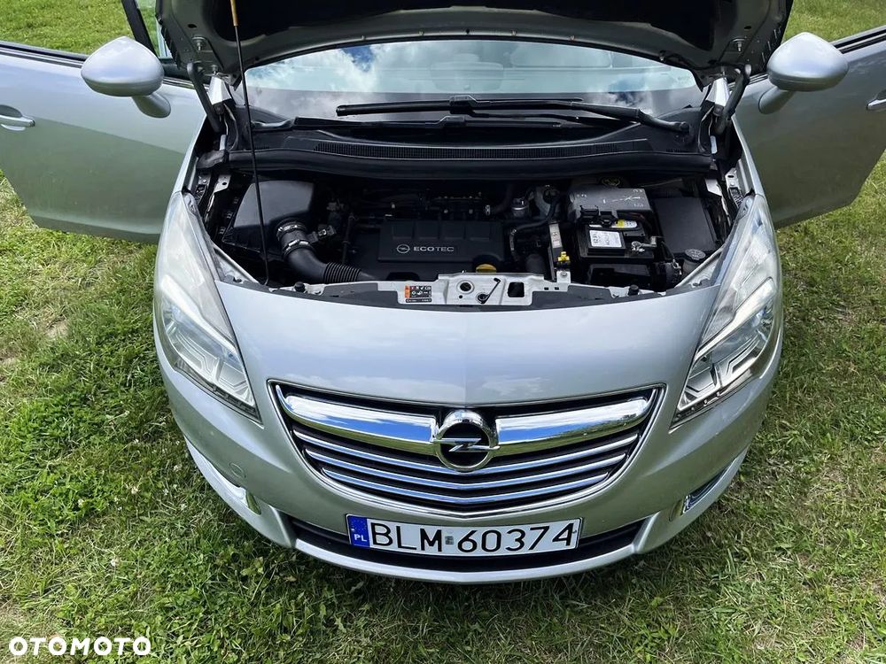 Opel Meriva - 9