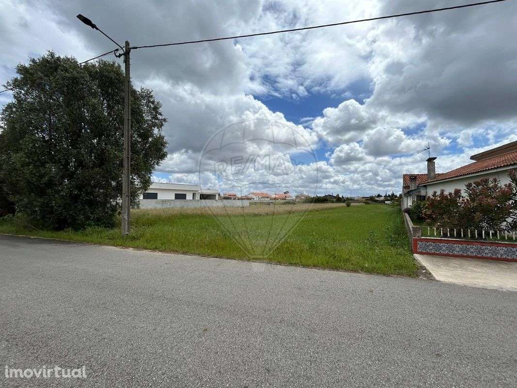 Terreno  para venda - Grande imagem: 2/4