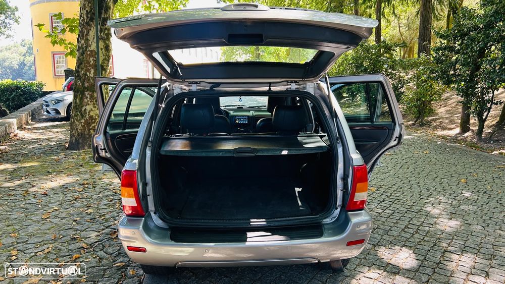 Jeep Grand Cherokee - 20