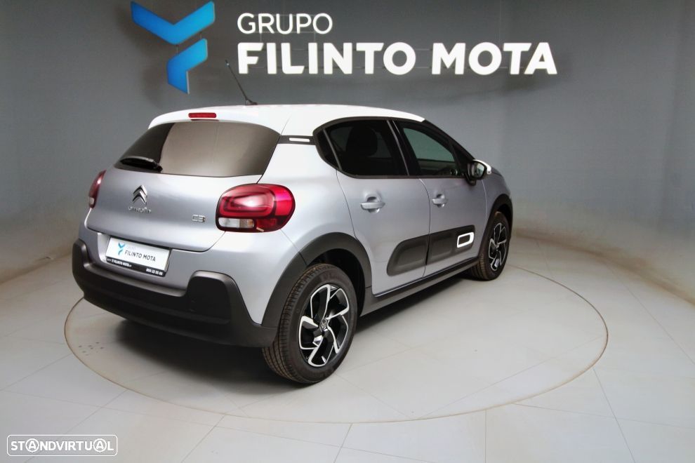 Citroën C3 1.2 PureTech Shine - 2