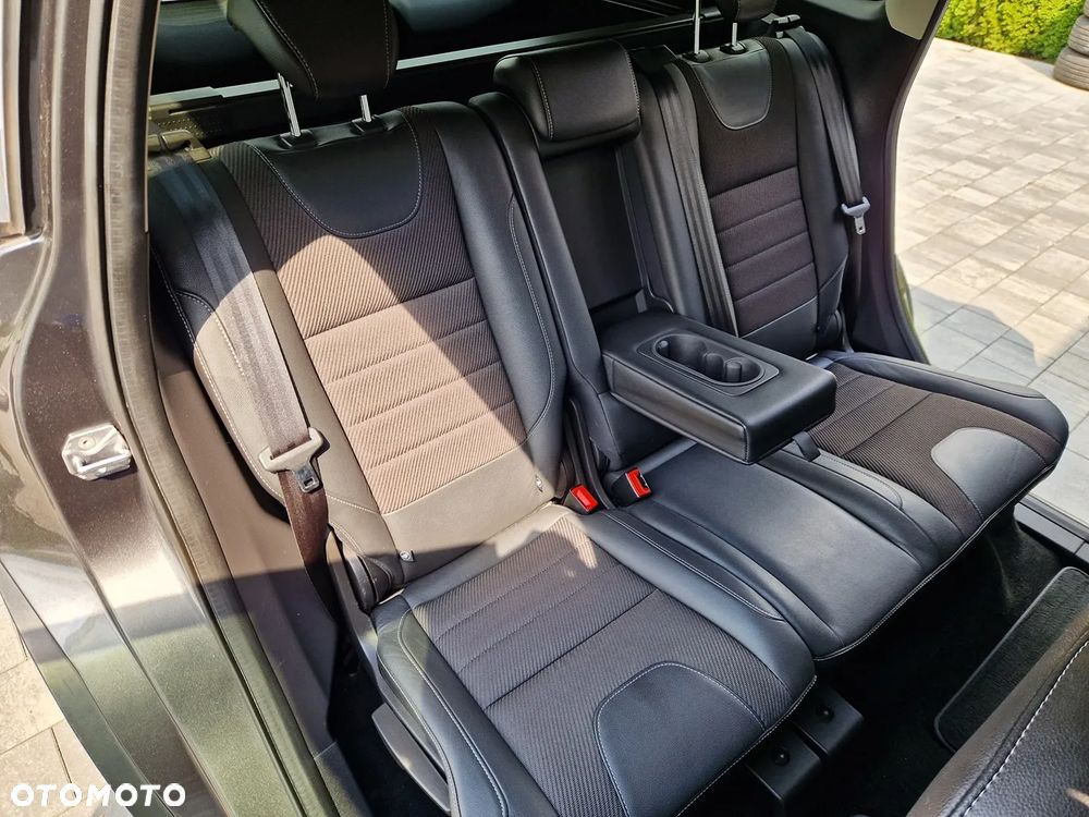 Ford Kuga 2.0 TDCi 2x4 Business Edition - 21
