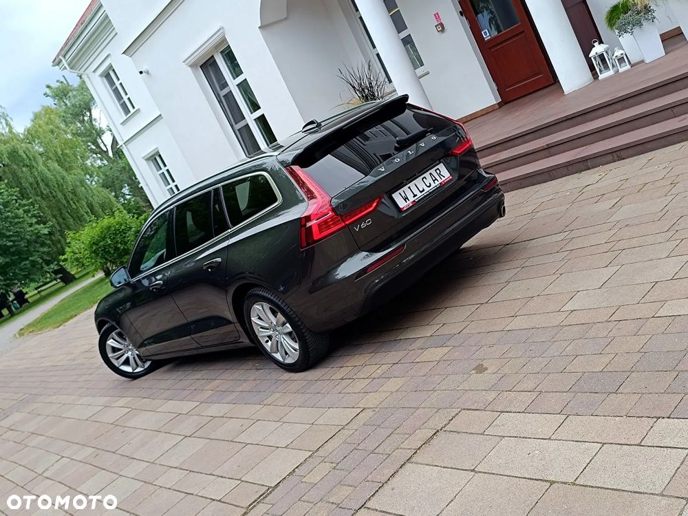 Volvo V60 D3 Momentum Core - 39