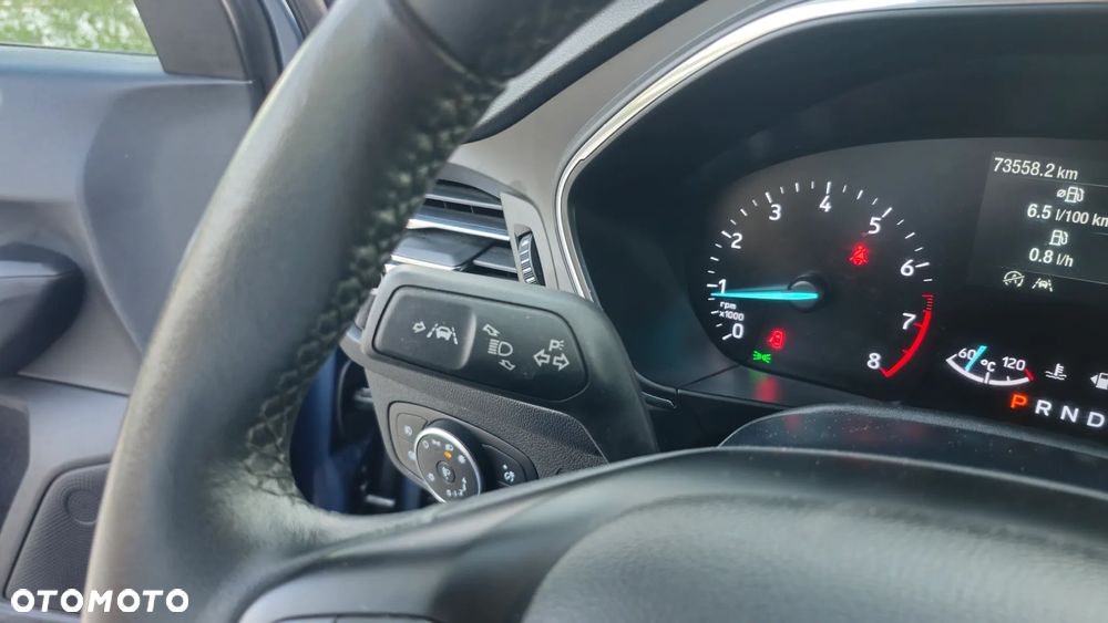 Ford Focus 1.0 EcoBoost Active X - 26