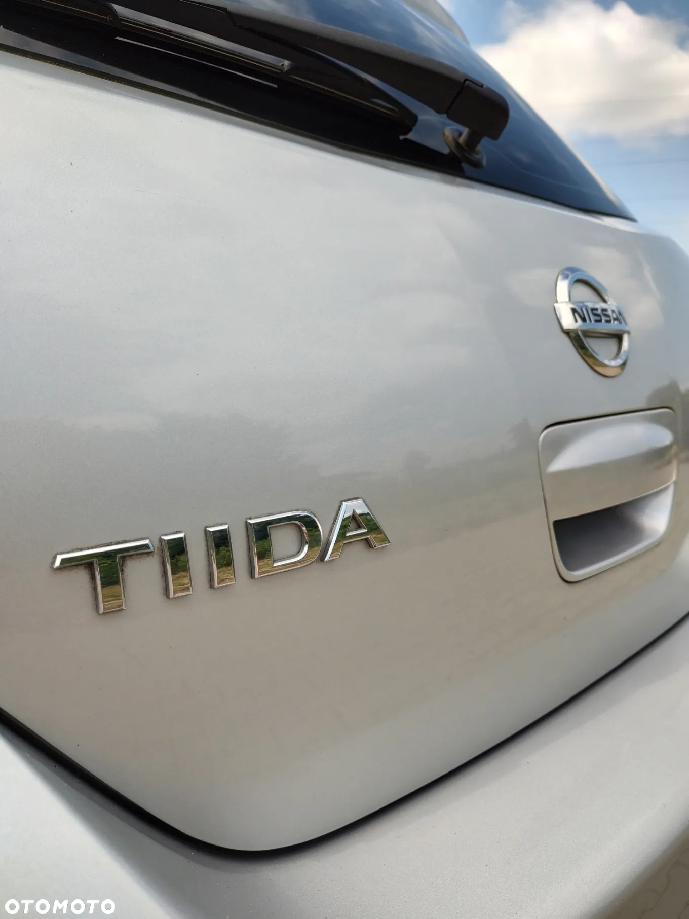 Nissan Tiida 1.6 Visia - 10