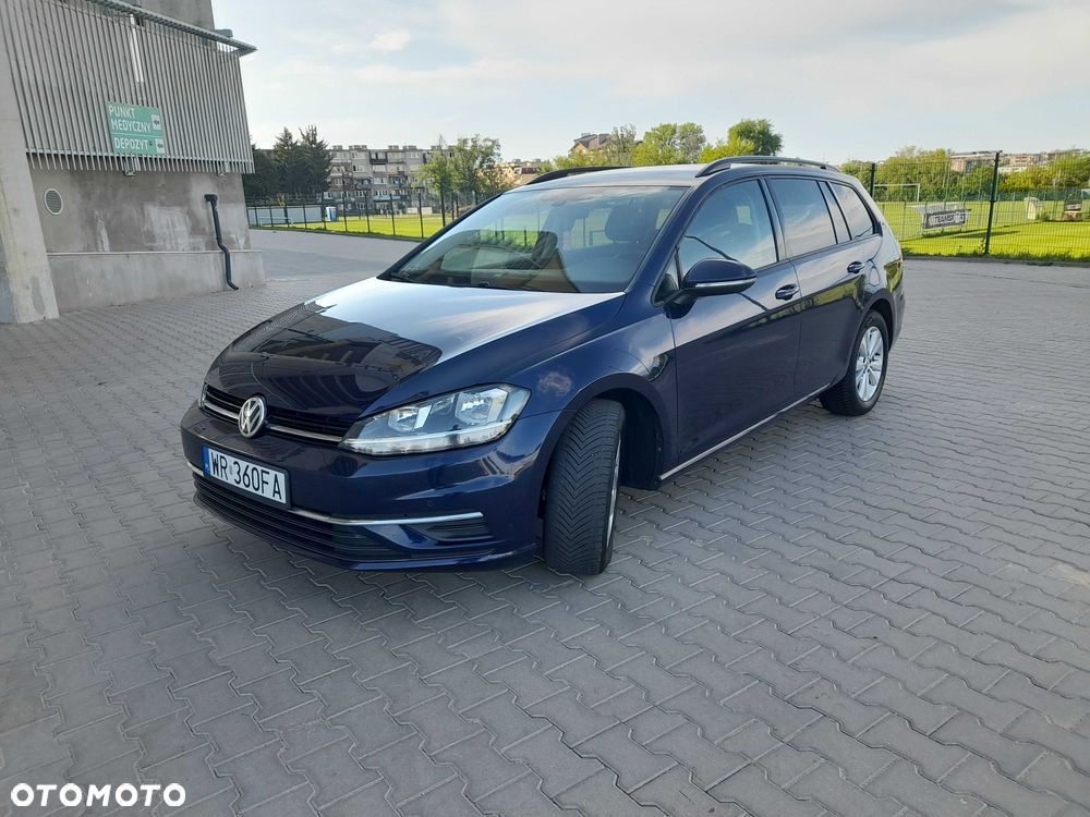 Volkswagen Golf Variant - 1