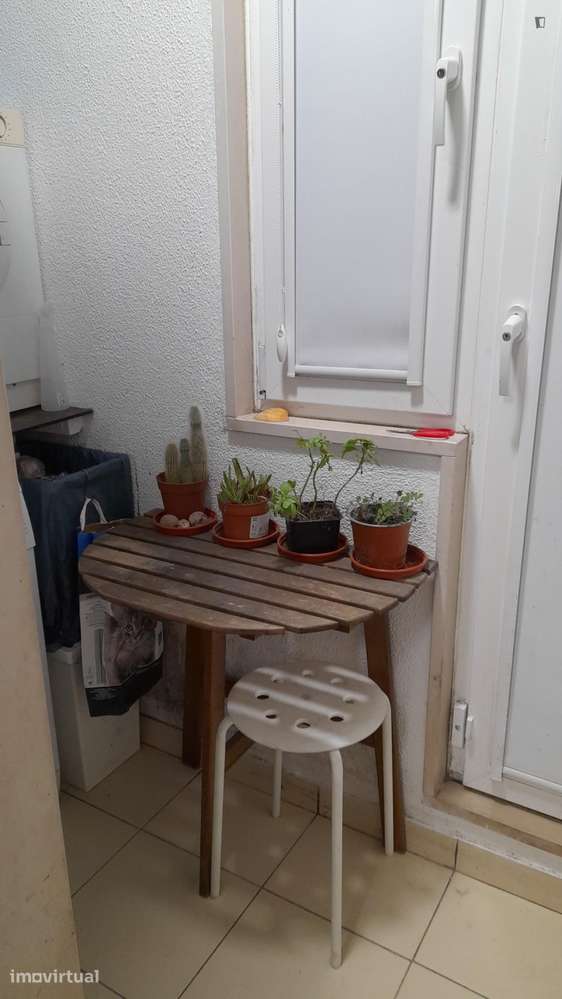 Quarto - localizado em Lisbon - Grande imagem: 5/9