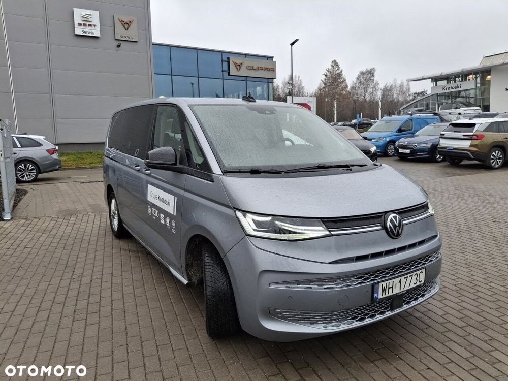 Volkswagen multivan L2 Life 2.0 TSI DSG - 2