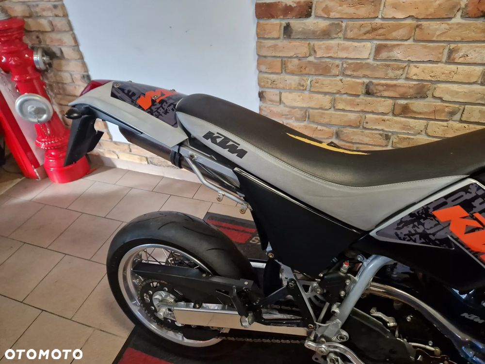 KTM LC - 24
