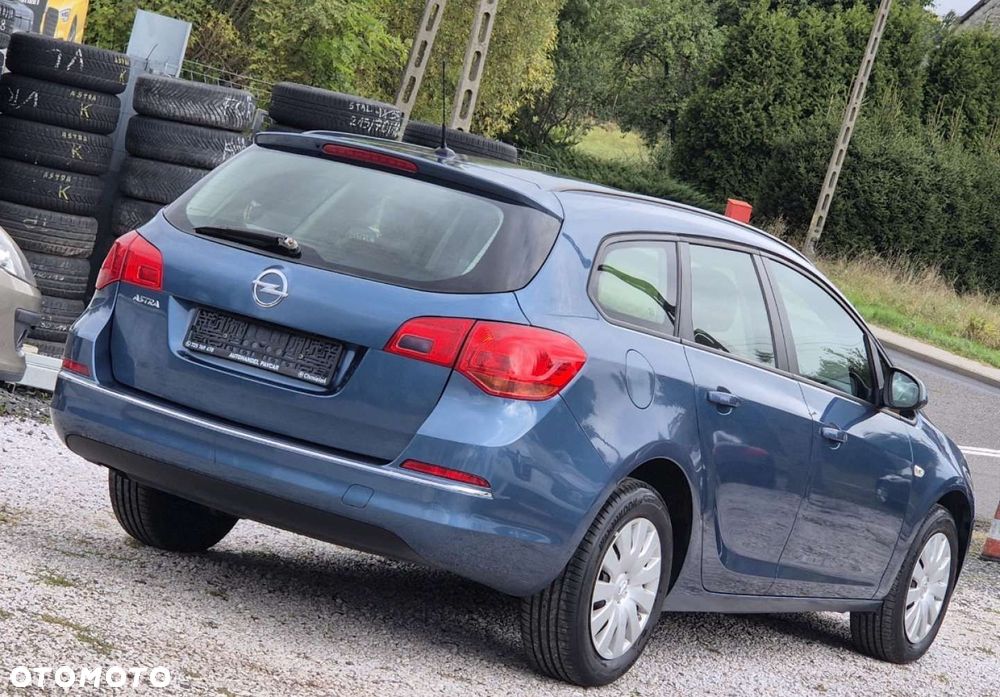 Opel Astra - 8