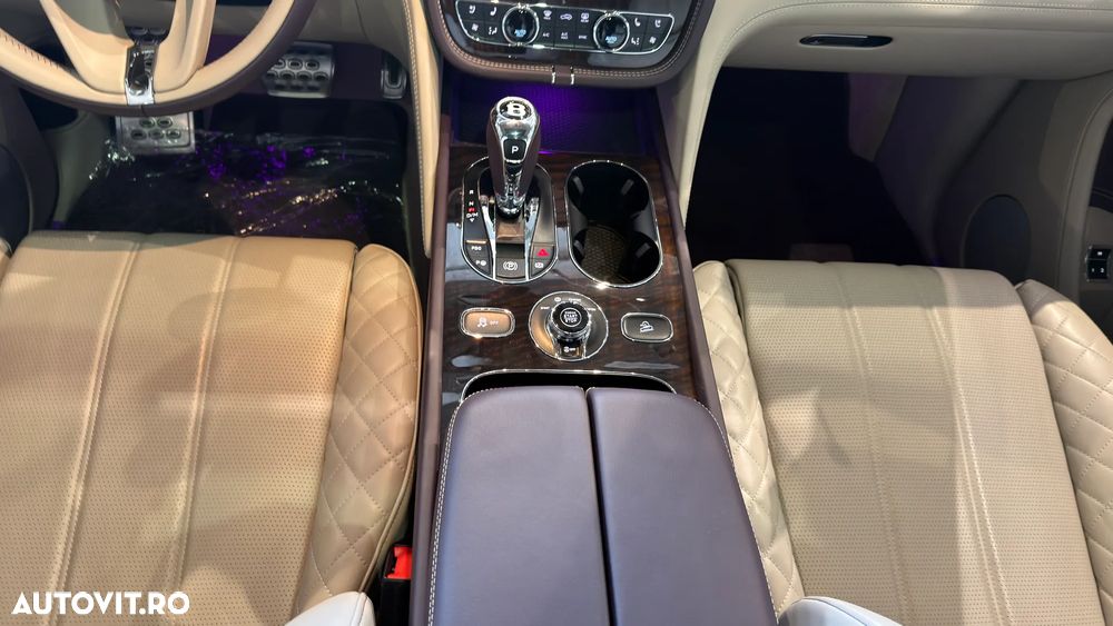 Bentley Bentayga - 23