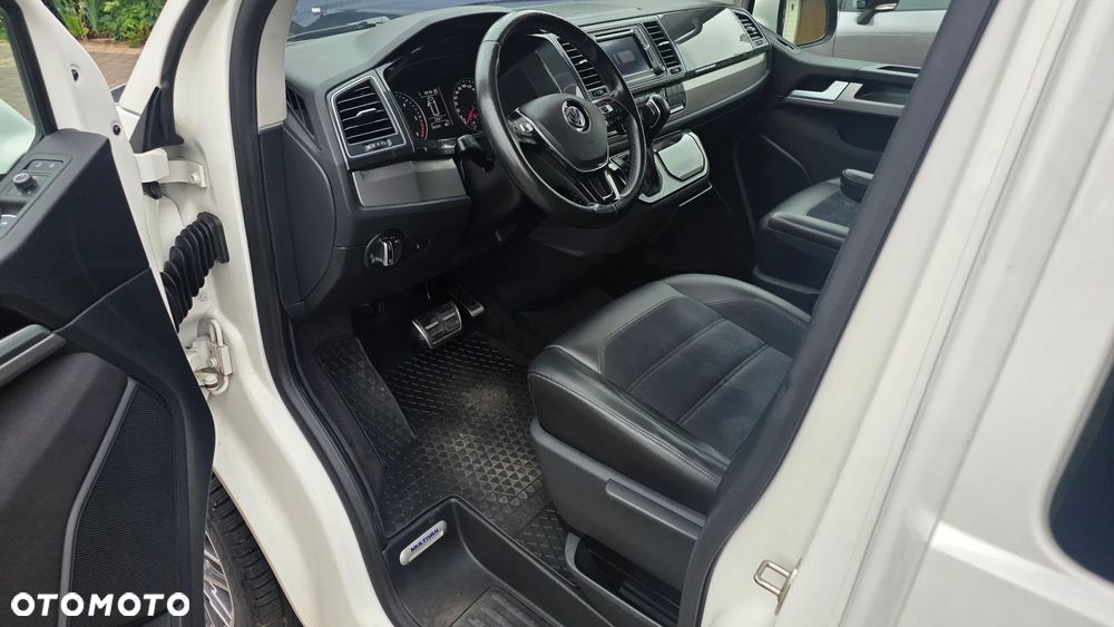 Volkswagen Multivan - 9