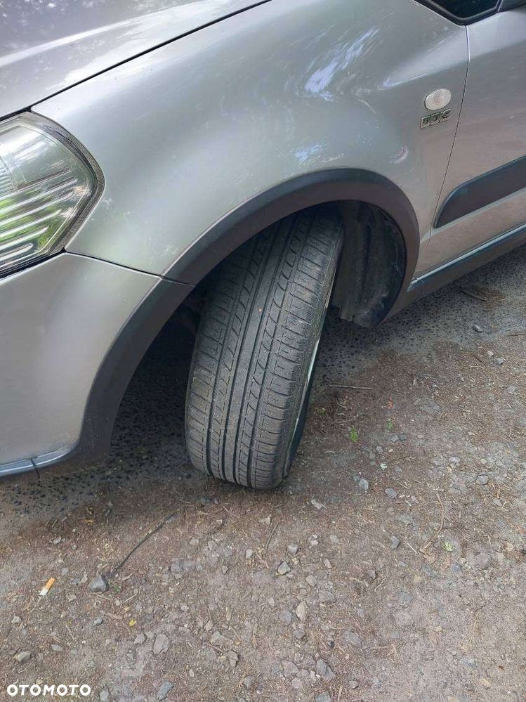 Suzuki SX4 Classic 2.0 DDiS 4x4 Comfort - 6