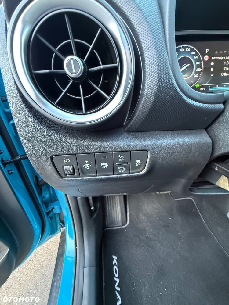 Hyundai Kona - 17