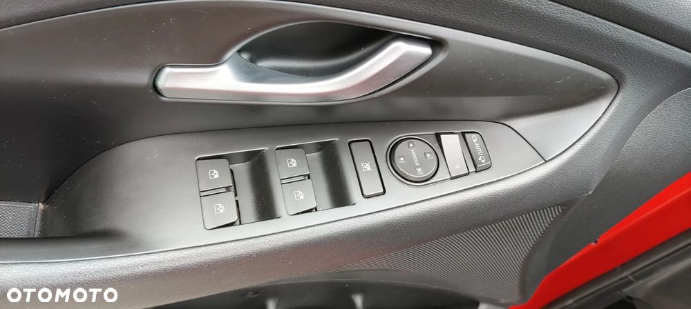 Hyundai i30 1.6 D Style DCT - 12