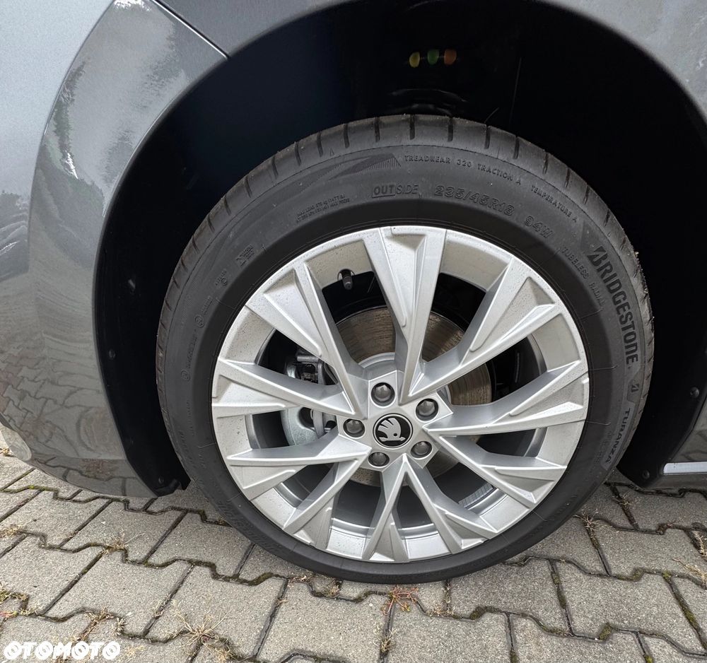 Skoda Superb 2.0 TDI SCR Selection DSG - 8