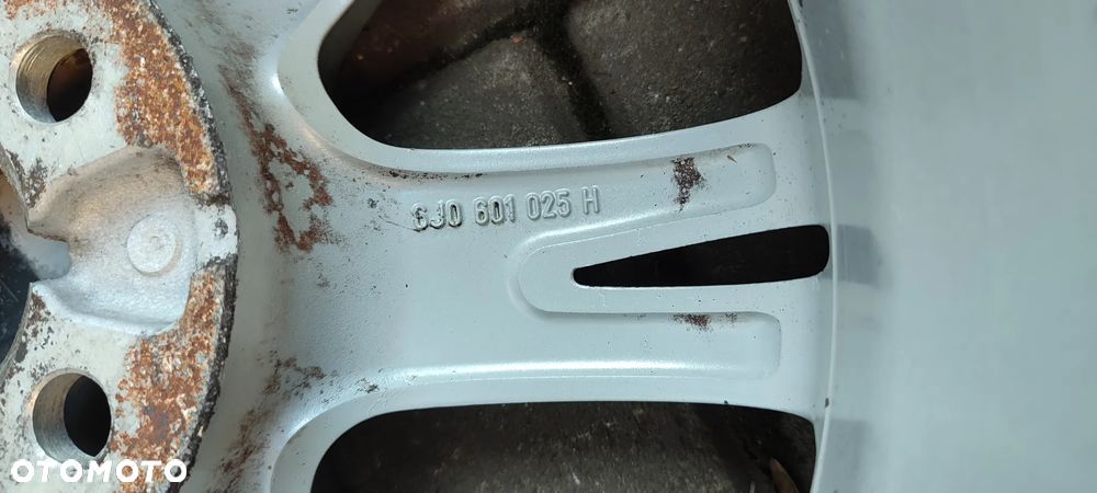 FELGI ALUMNIOWE 5x100 ET 38 6Jx15 CALI fi57.1 6J0601025H SEAT 4 SZTUKI KOMPLET - 8