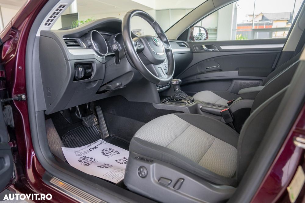 Skoda Superb 1.8 TSI Exclusive - 16