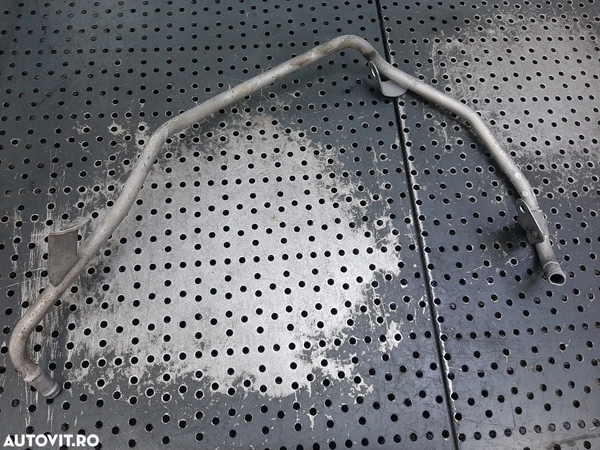 conducta apa 1.6 b 270910 mercedes cla  x117  a2702000851 - 3