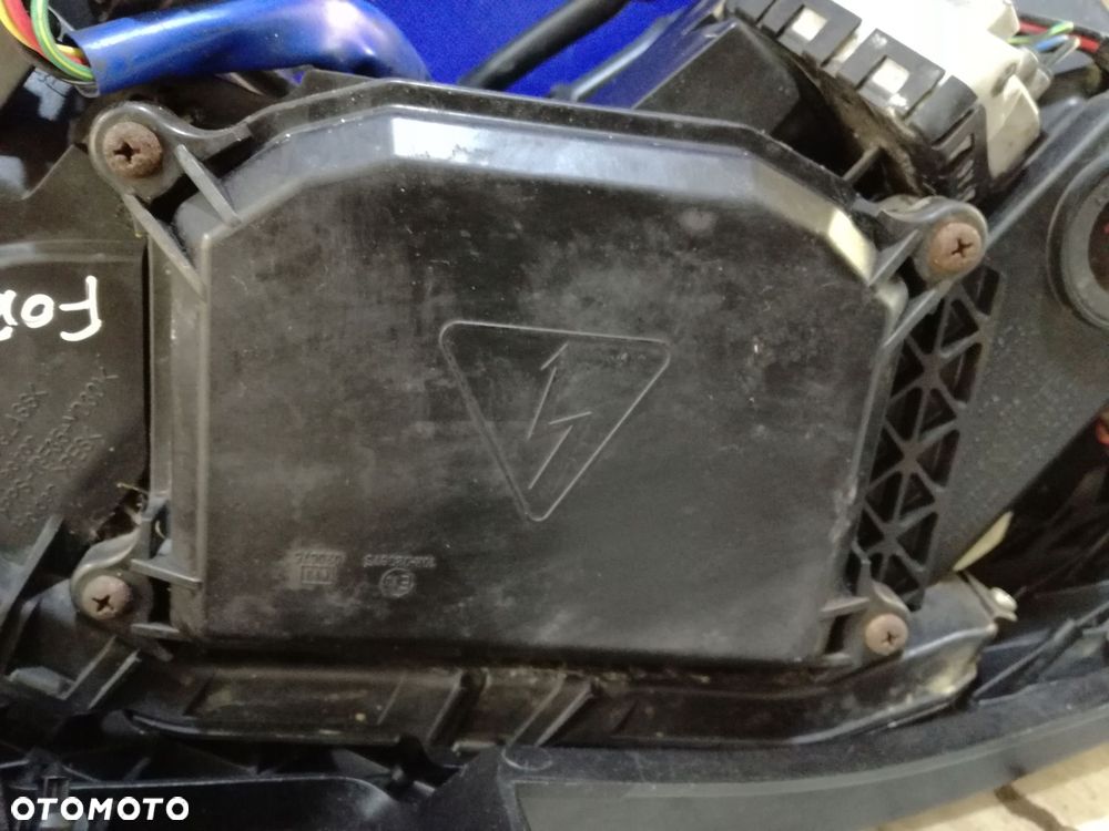 subaru legacy v lampa reflektor przód prawa bi-xenon sprysk anglik 09/14 - 4