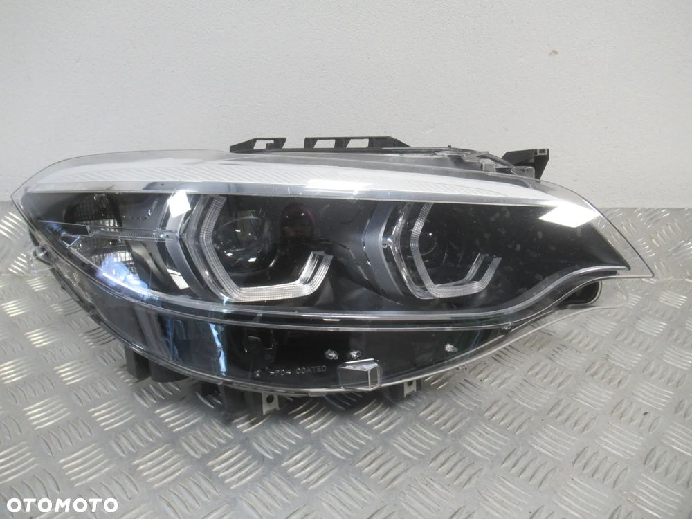 LAMPA PRZEDNIA PRZÓD PRAWA LEWA BMW 2 F22 LIFT 2017-2021 - 2