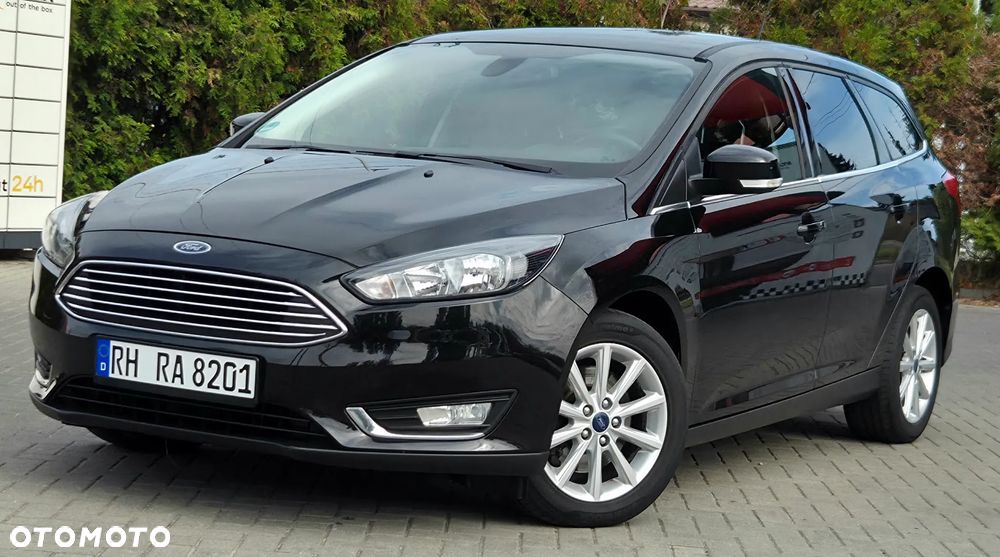 Ford Focus 1.5 EcoBoost STart-Stopp-System TITANIUM - 4