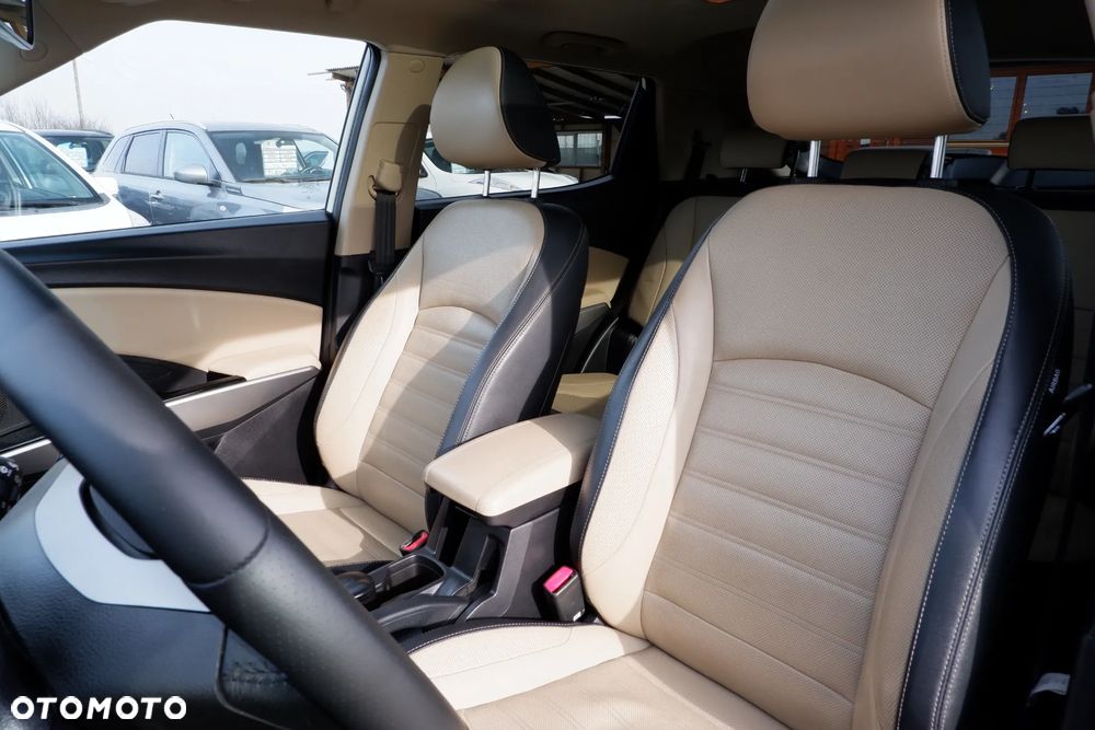 SsangYong/KGM Tivoli e-XDi 160 2WD Sapphire - 26