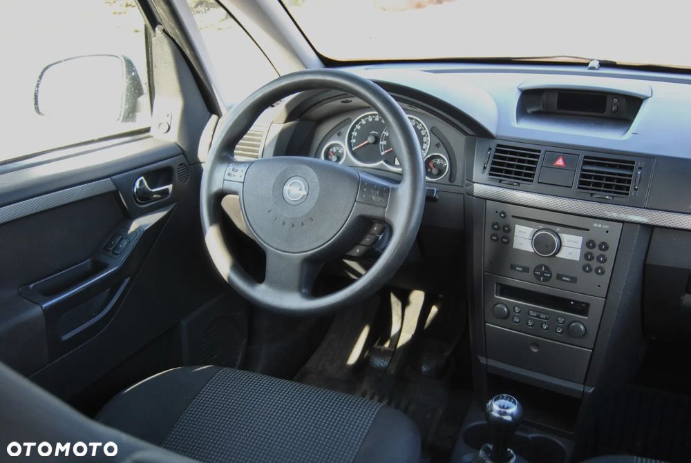 Opel Meriva 1.4 - 11