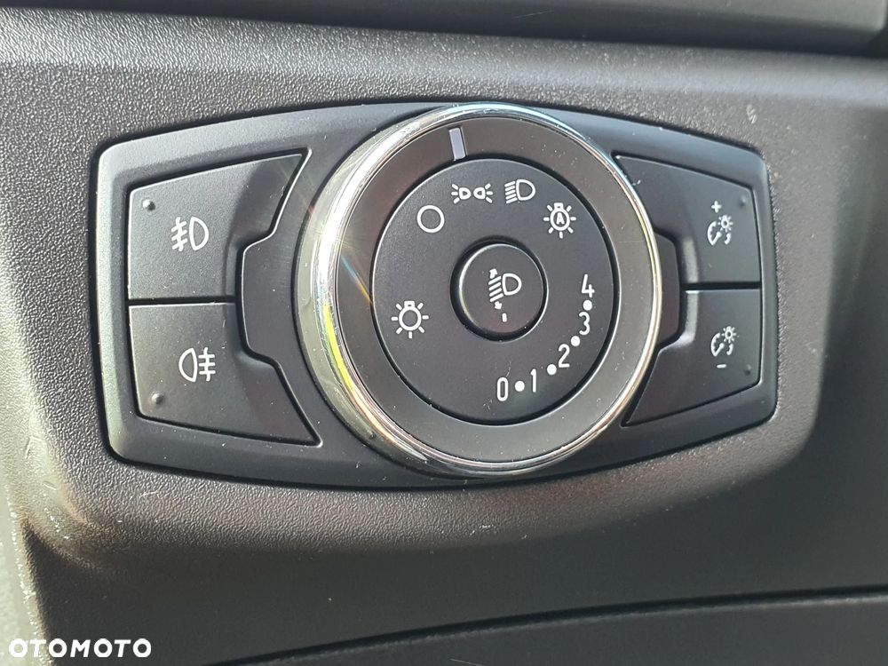 Ford Mondeo 2.0 TDCi Business Edition - 24