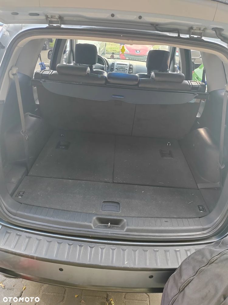 Hyundai Santa Fe 2.7 V6 Comfort 2WD - 11