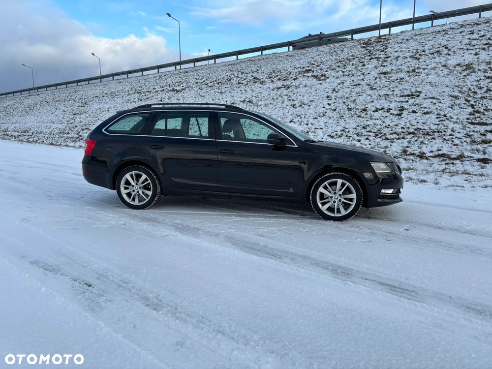 Skoda Octavia 1.5 TSI ACT Style DSG - 4