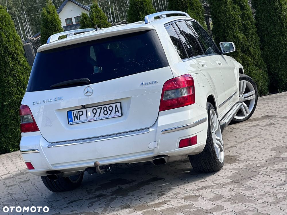 Mercedes-Benz GLK 220 CDI DPF 4Matic BlueEFFICIENCY 7G-TRONIC SPORT EDITION - 11