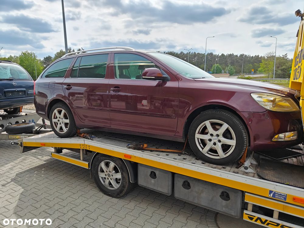 Skoda Octavia 1.8 T FSI Elegance - 1