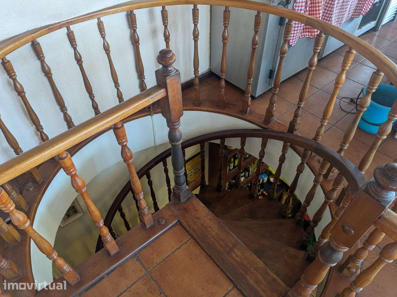 RESTAURANTE TOTALMENTE EQUIPADO + IMÓVEL DE 163 M² | VILA NOVA DE GAIA - Grande imagem: 3/10