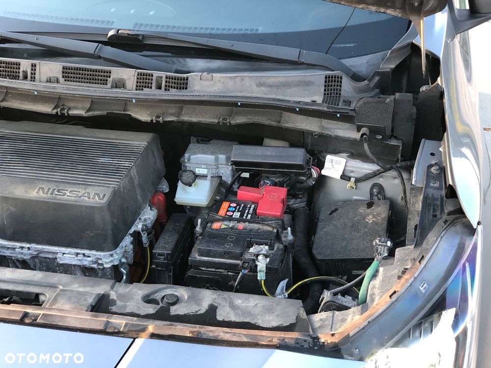 Nissan Leaf 40 kWh Tekna - 38