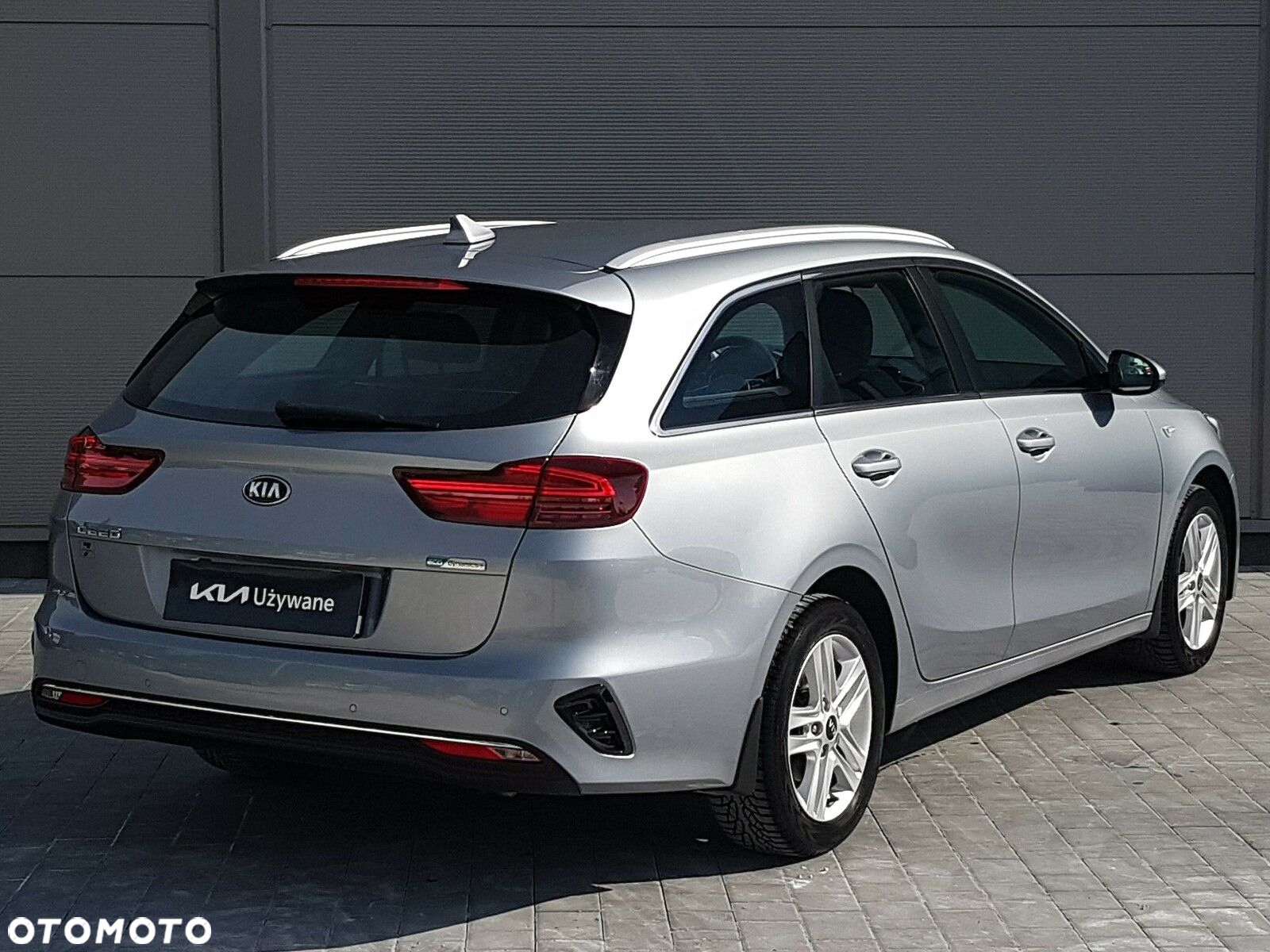 Kia Ceed 1.6 CRDi mHEV M - 12